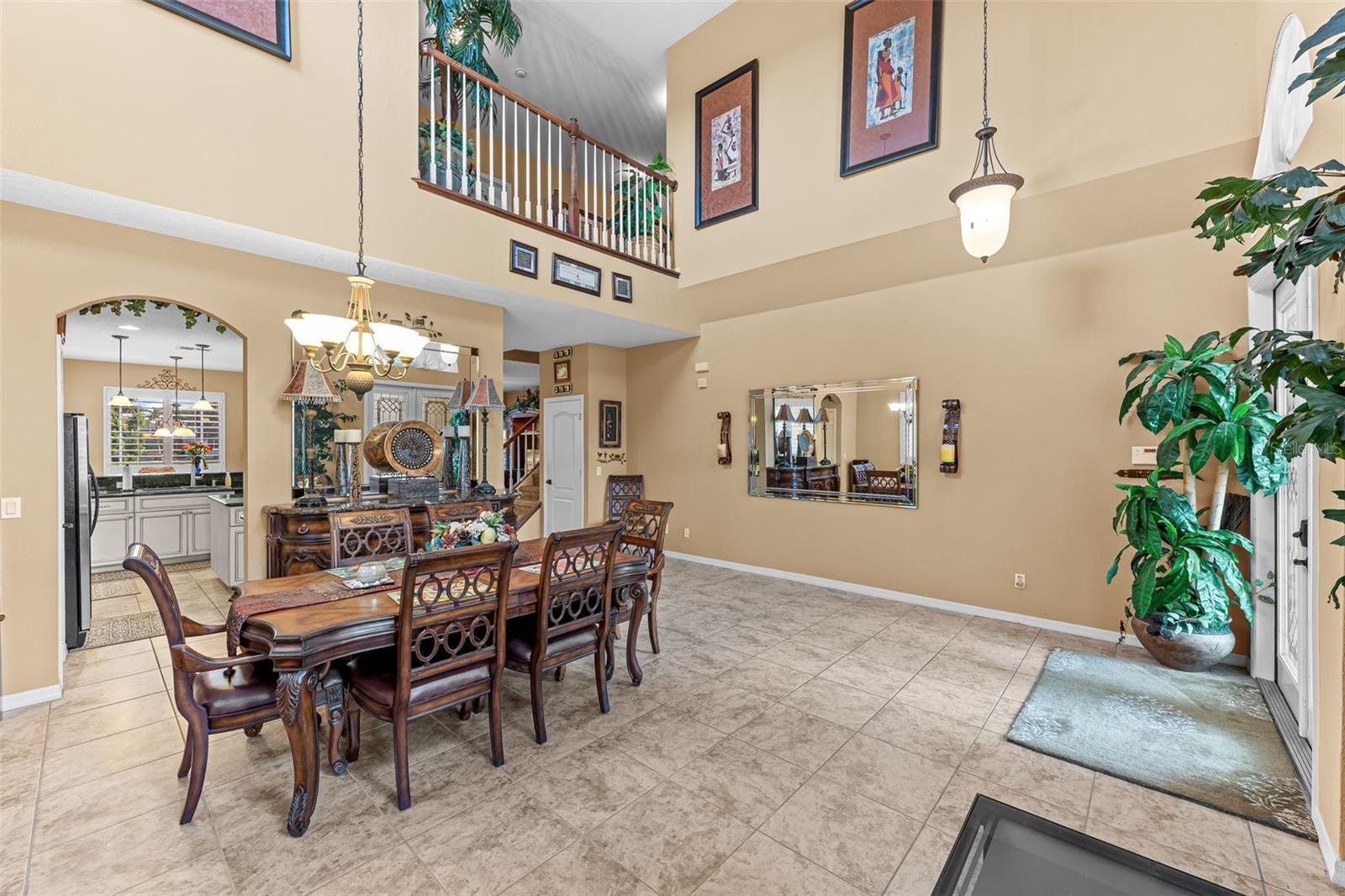 Image 6 of 48 For 15489 Laguna Hills Drive