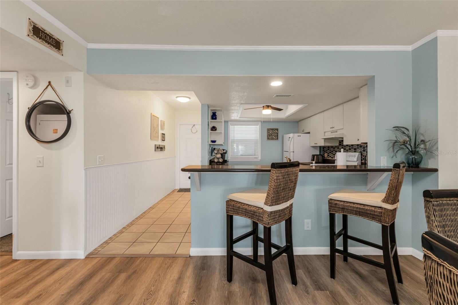 Image 10 of 43 For 4410 Warren Avenue 217