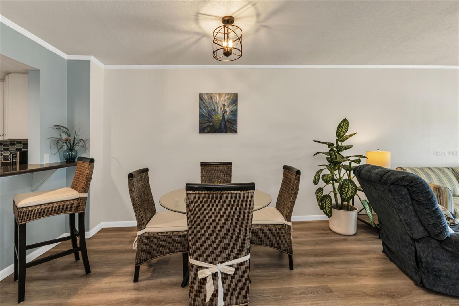 Image 12 of 43 For 4410 Warren Avenue 217