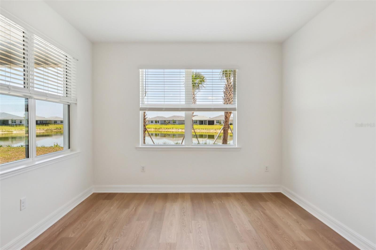 Image 11 of 24 For 16504 Seven Lakes Avenue