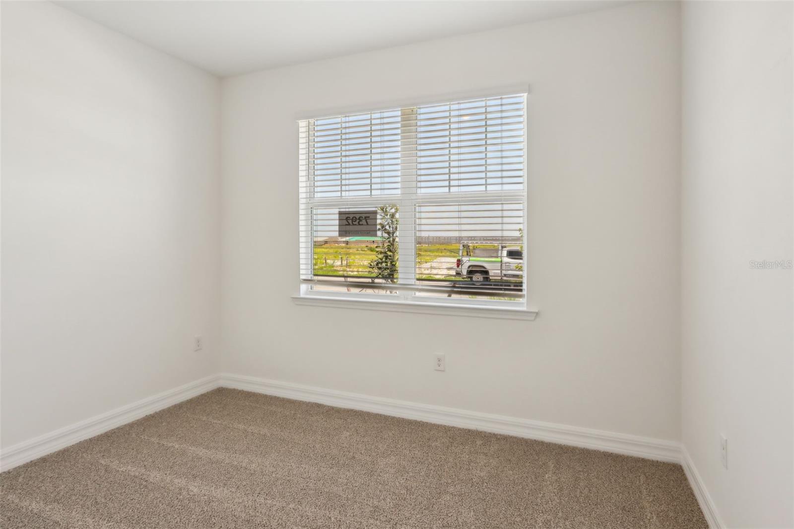 Image 13 of 24 For 16504 Seven Lakes Avenue