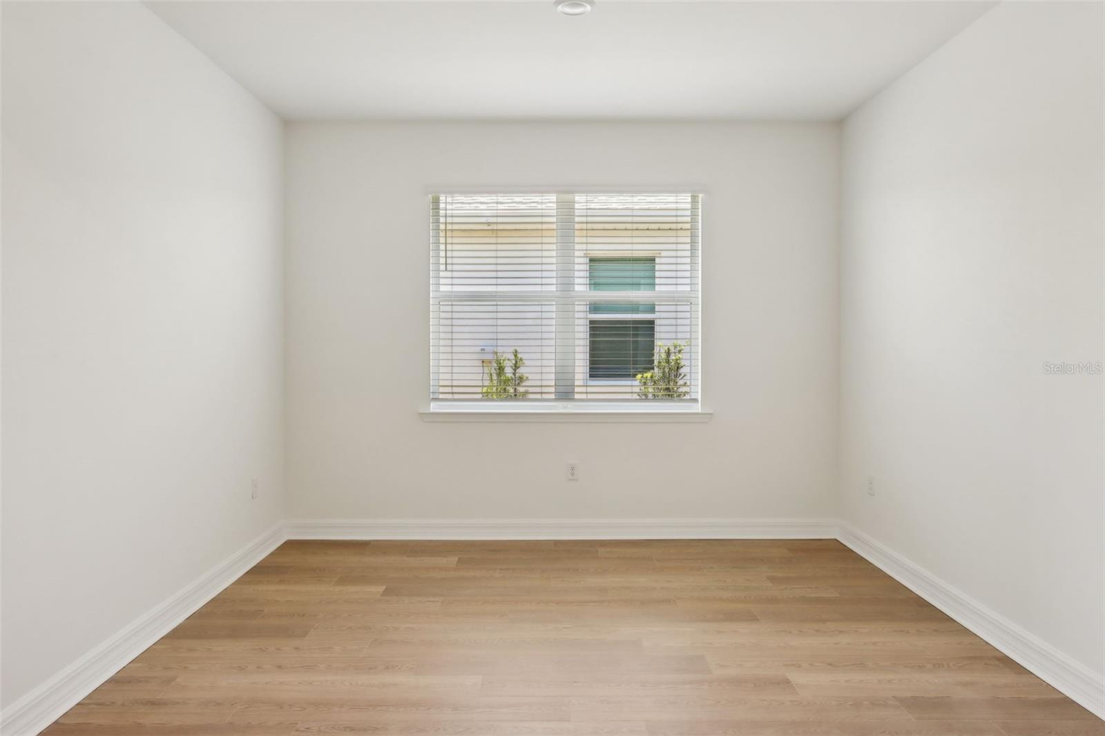 Image 15 of 24 For 16504 Seven Lakes Avenue