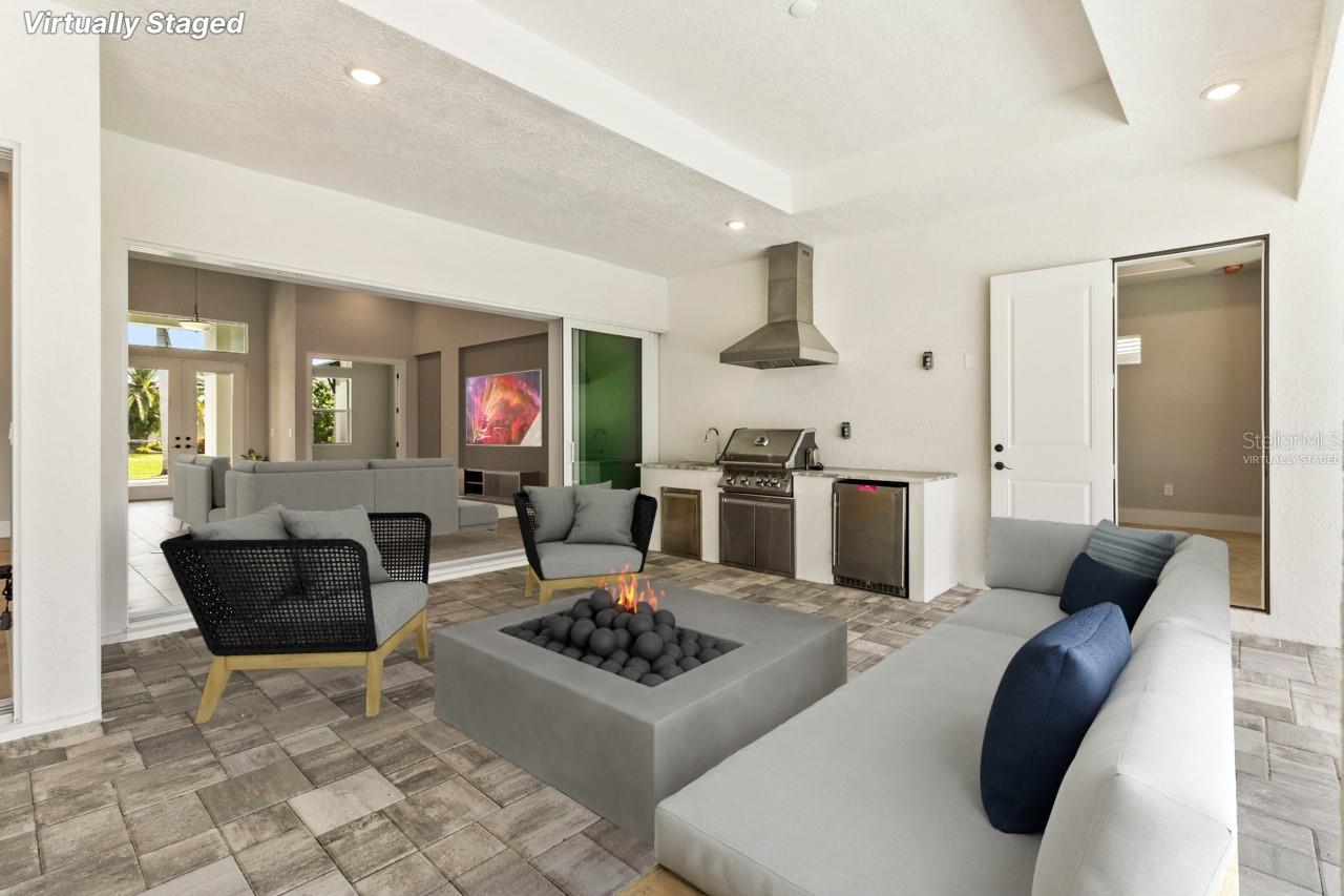 Image 4 of 61 For 2526 25th Avenue