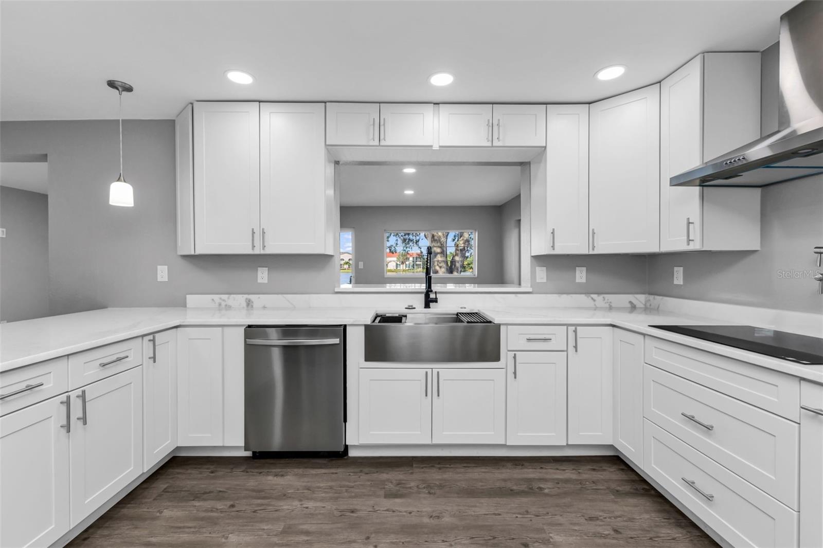 Image 11 of 46 For 2209 Cypress Street