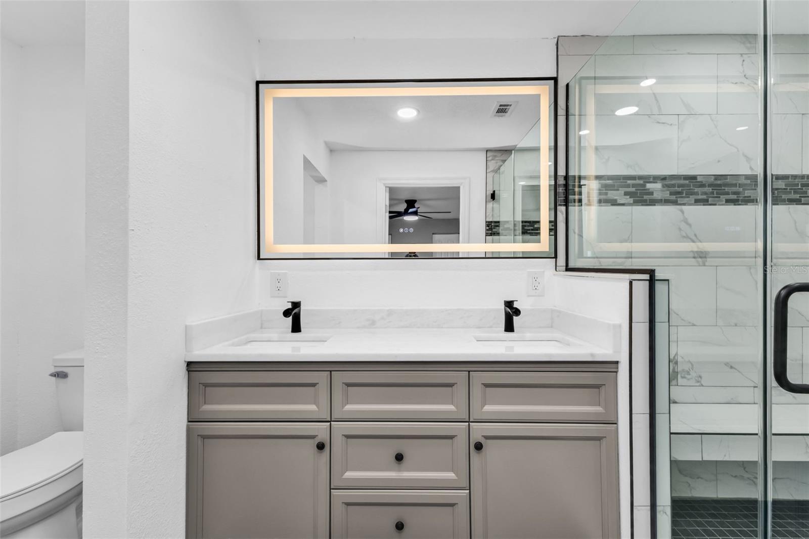 Image 23 of 46 For 2209 Cypress Street