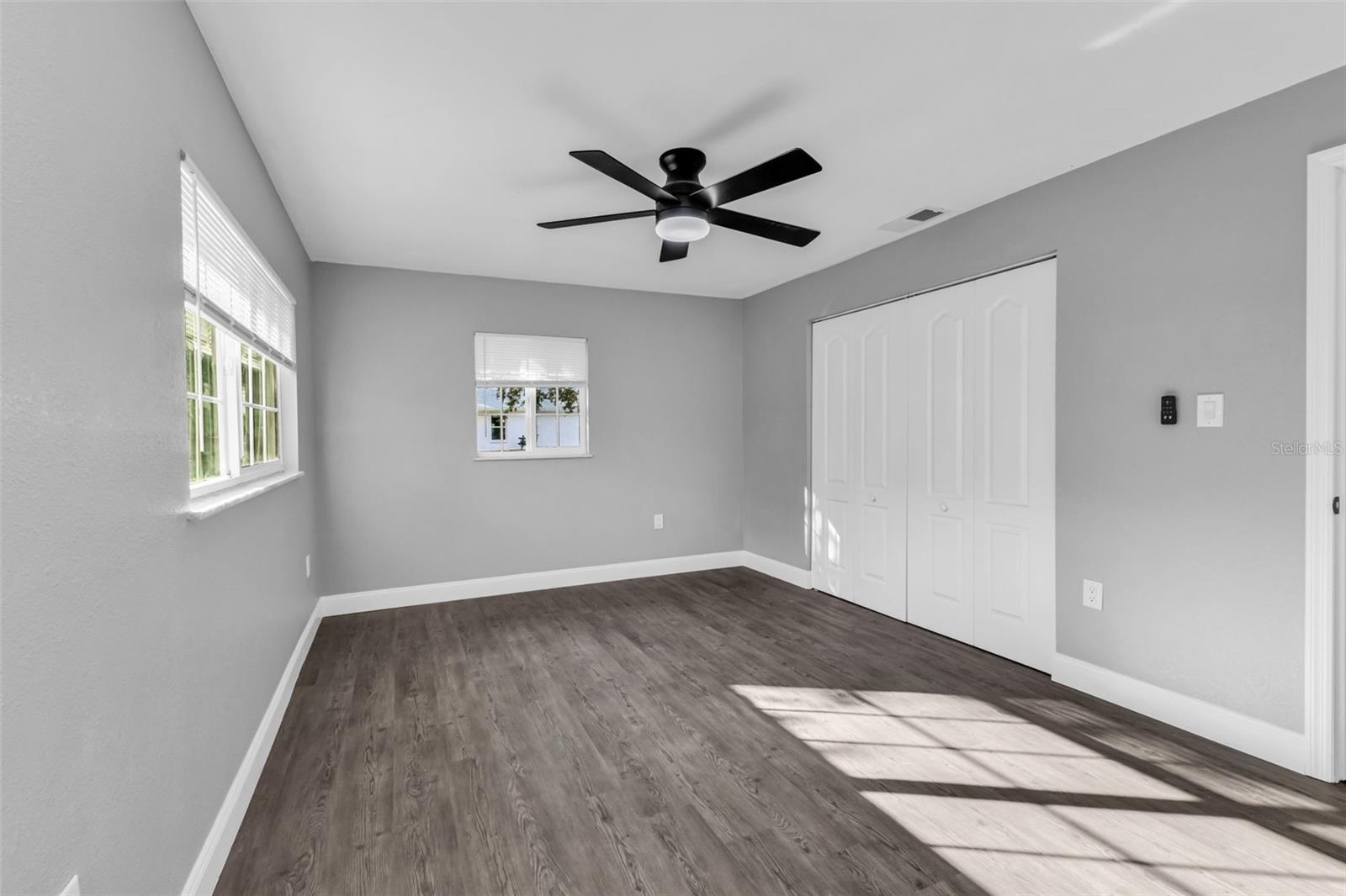 Image 27 of 46 For 2209 Cypress Street