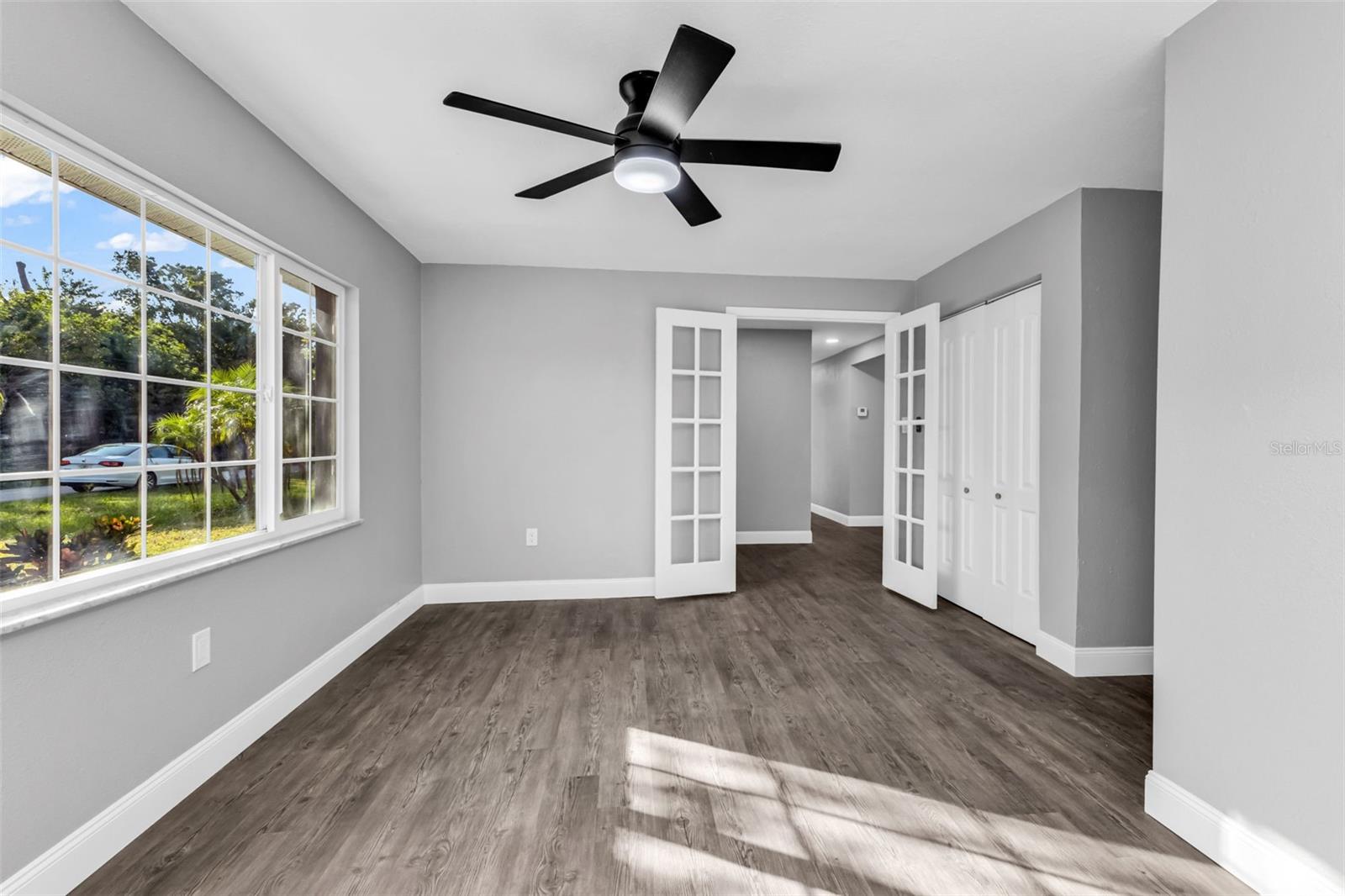 Image 31 of 46 For 2209 Cypress Street