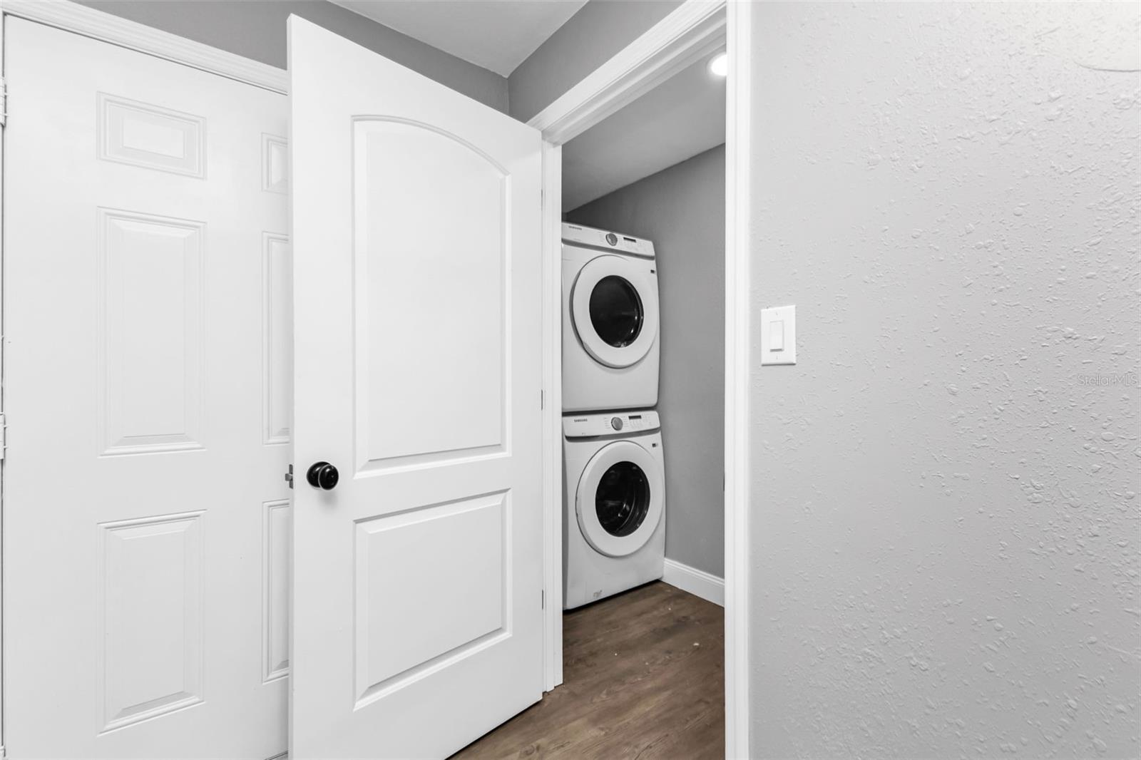 Image 34 of 46 For 2209 Cypress Street