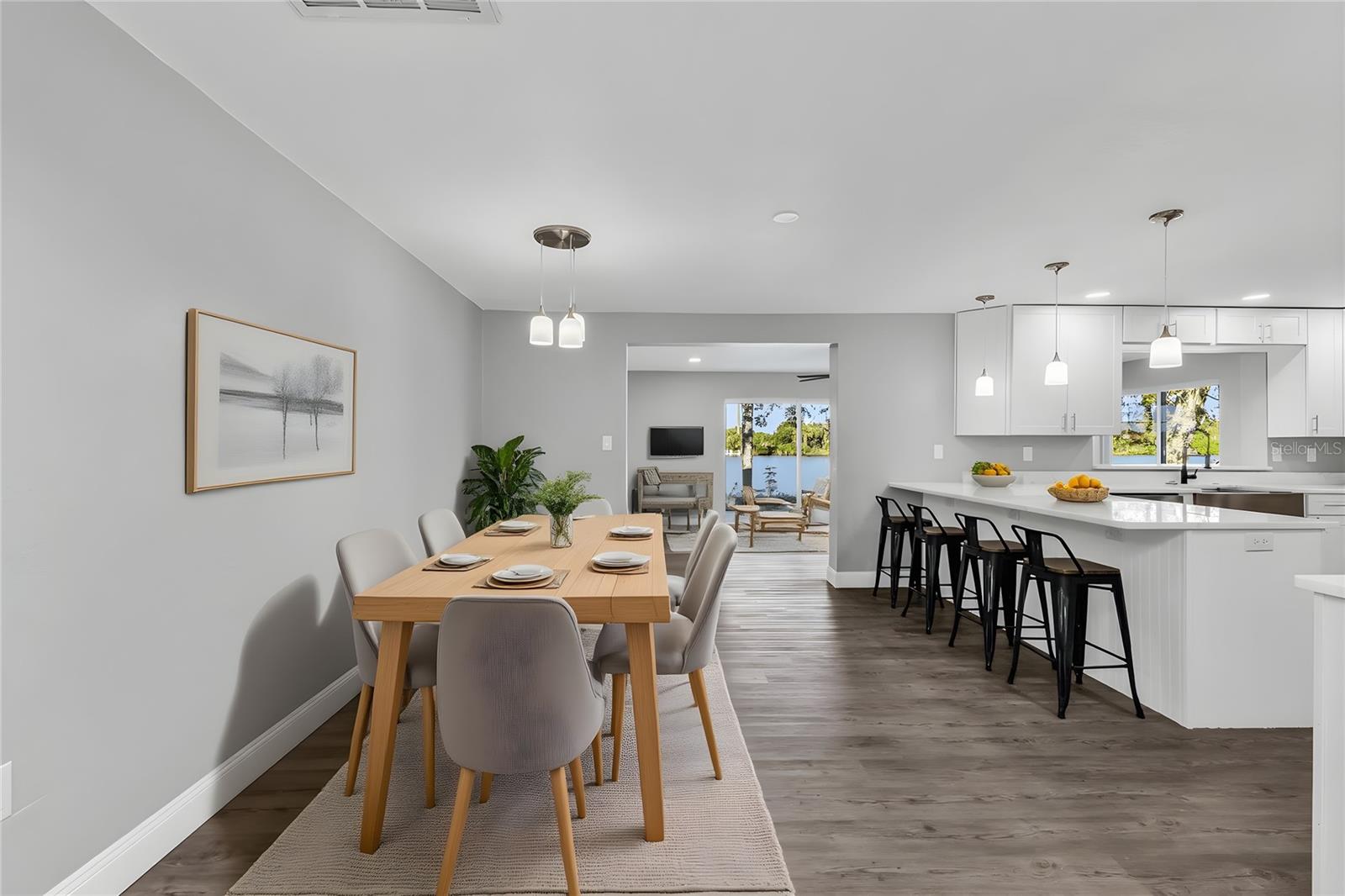 Image 5 of 46 For 2209 Cypress Street