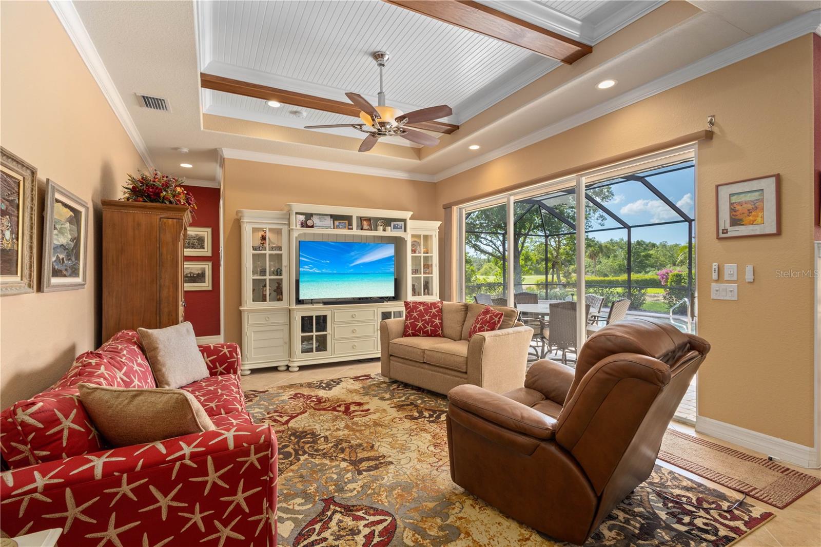 Image 21 of 62 For 5428 Royal Poinciana Way