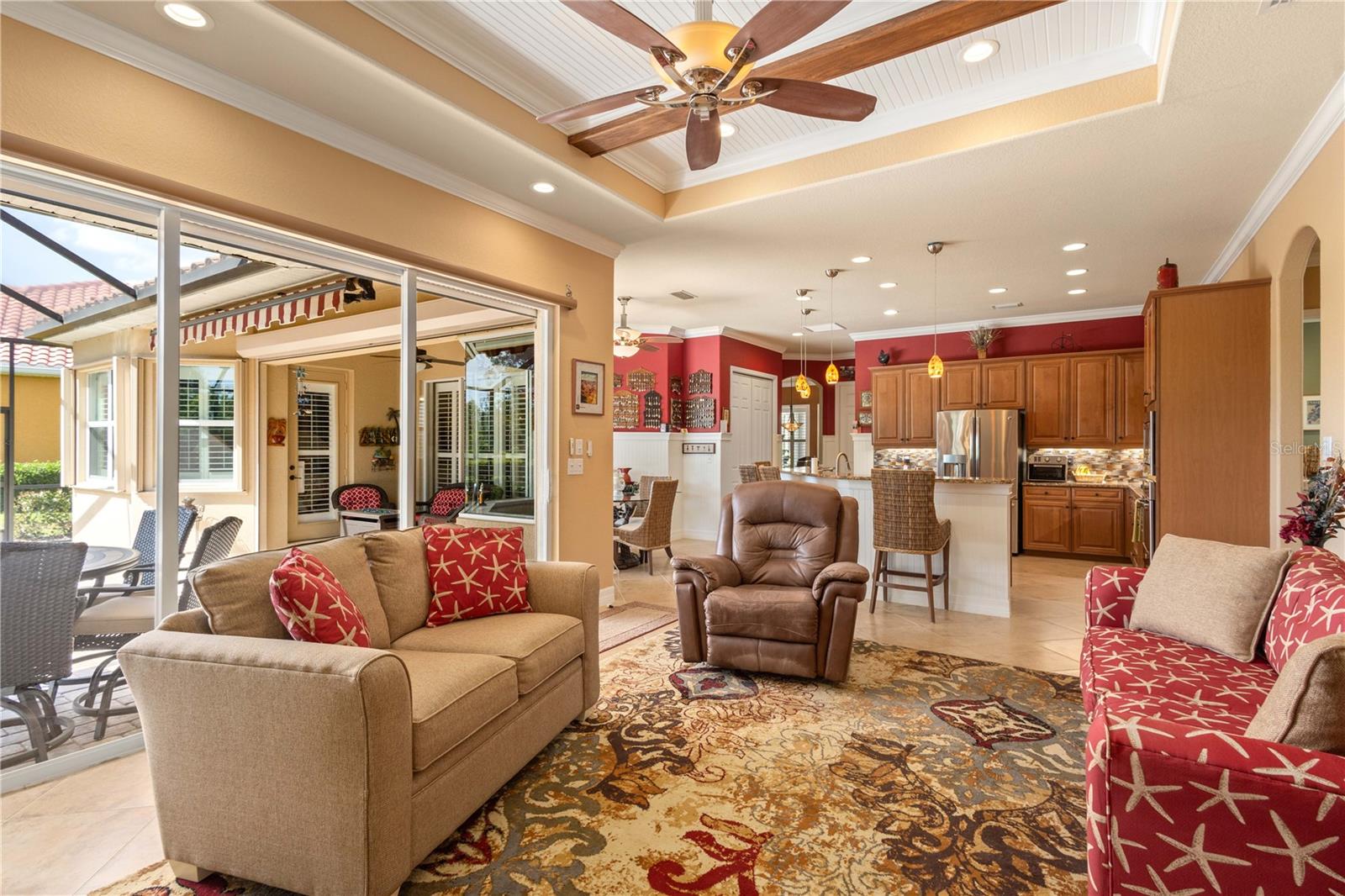 Image 22 of 62 For 5428 Royal Poinciana Way