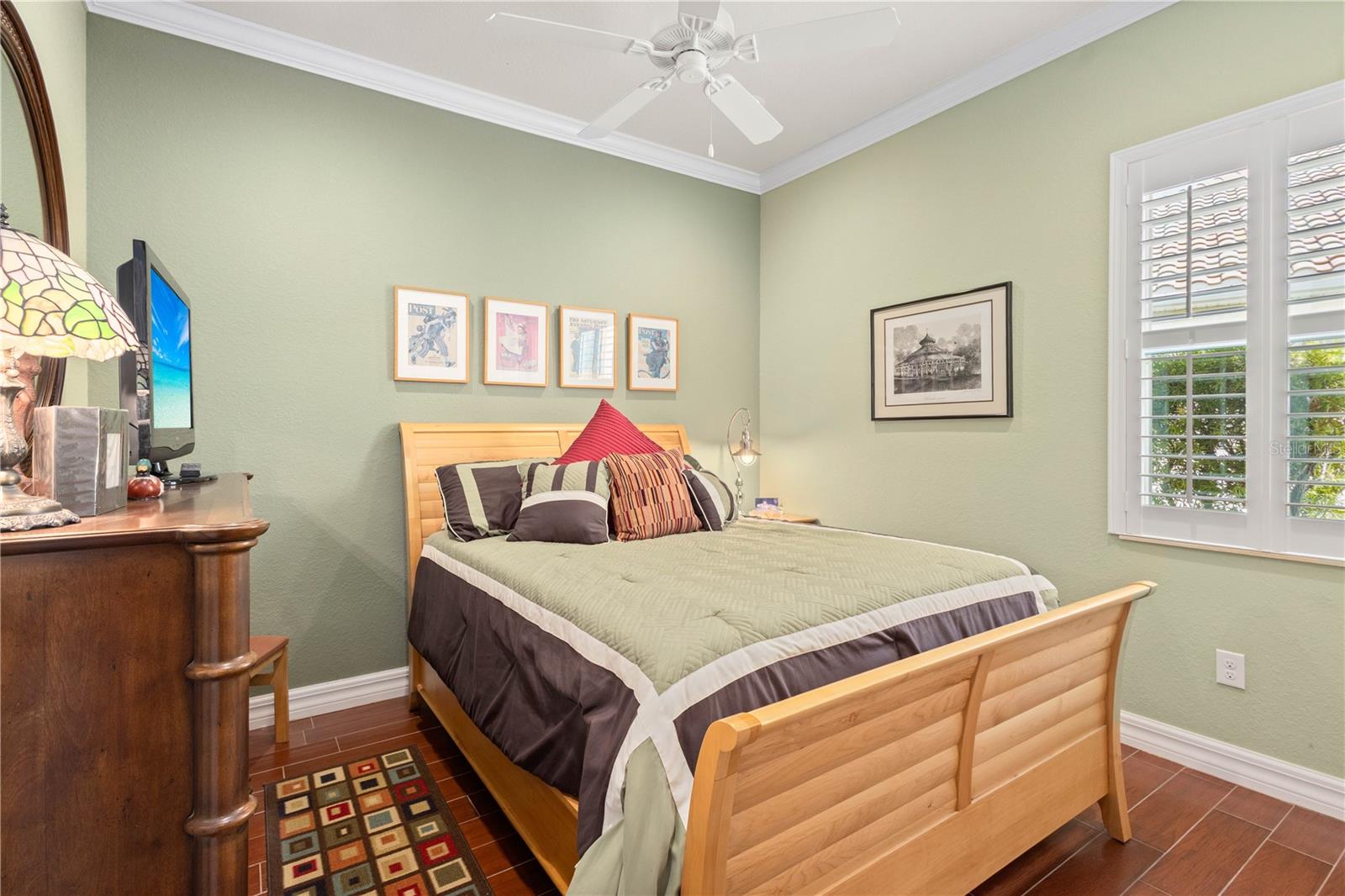 Image 27 of 62 For 5428 Royal Poinciana Way