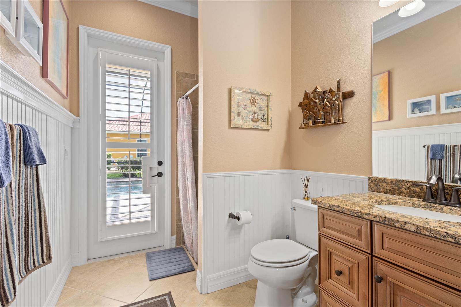 Image 30 of 62 For 5428 Royal Poinciana Way