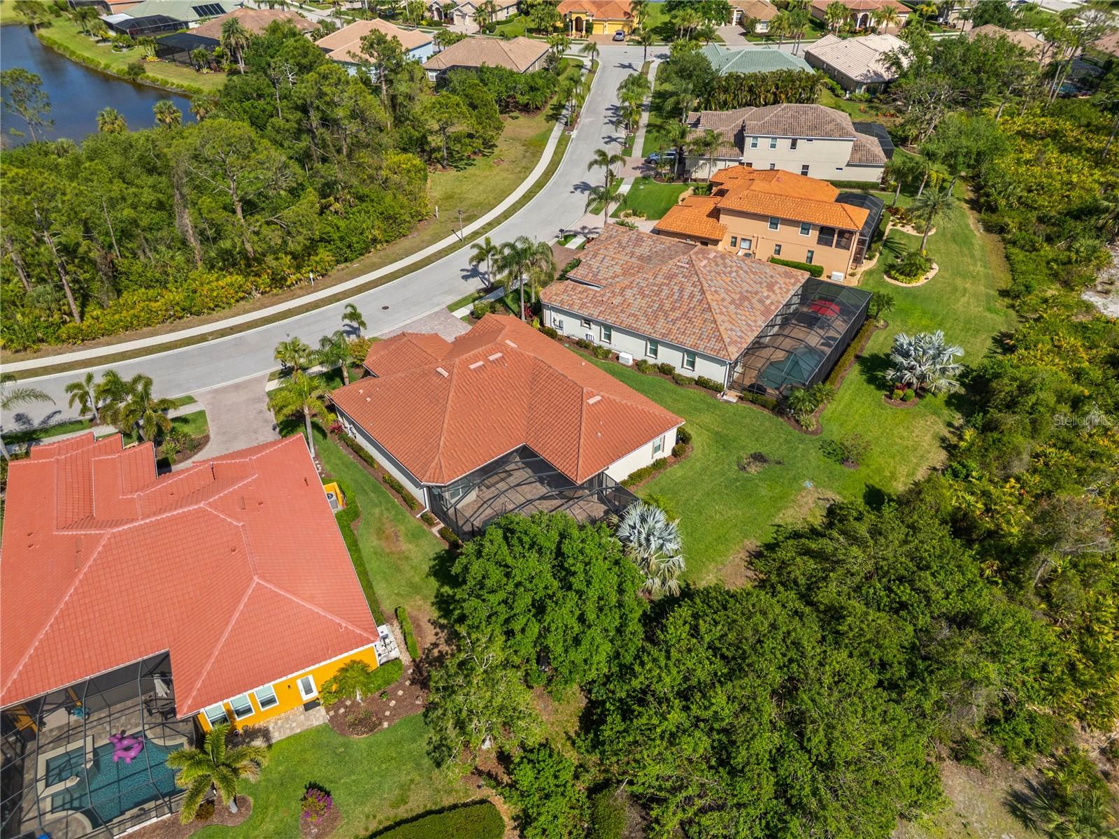 Image 43 of 62 For 5428 Royal Poinciana Way