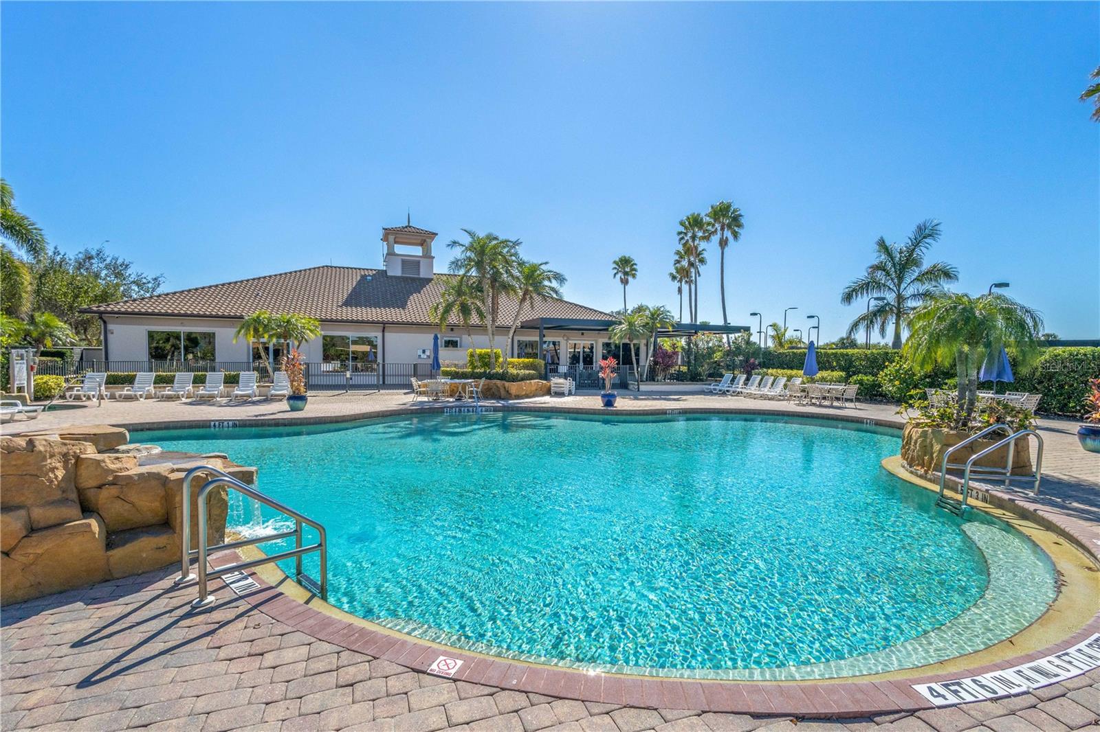 Image 56 of 62 For 5428 Royal Poinciana Way