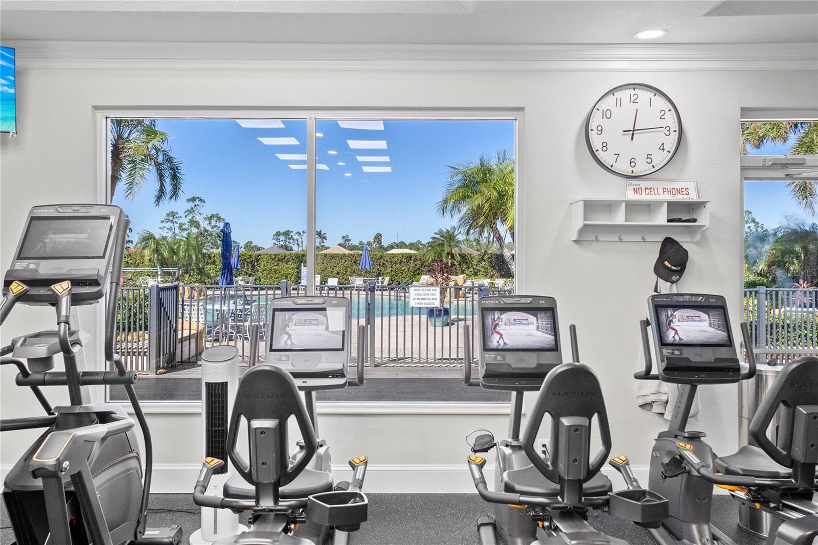 Image 58 of 62 For 5428 Royal Poinciana Way