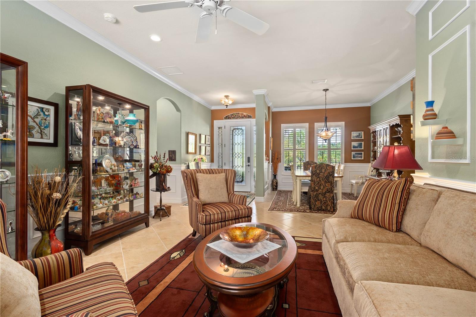 Image 9 of 62 For 5428 Royal Poinciana Way