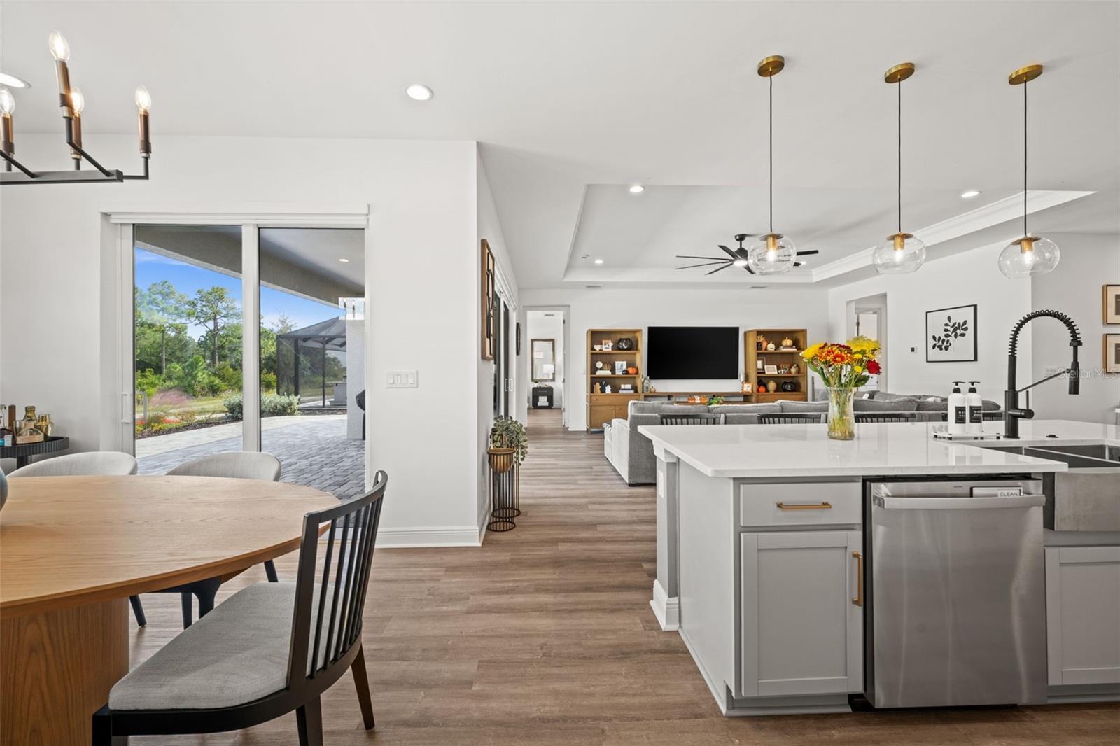 Image 12 of 67 For 44766 Kelsa Anne Loop