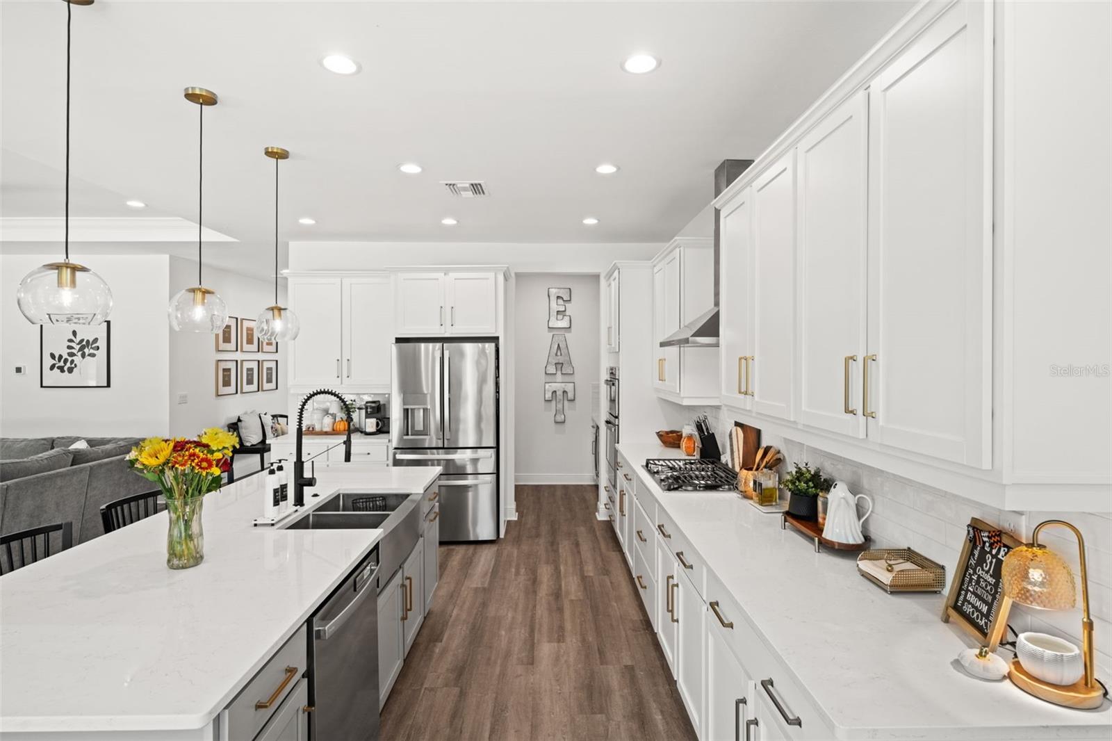 Image 13 of 67 For 44766 Kelsa Anne Loop