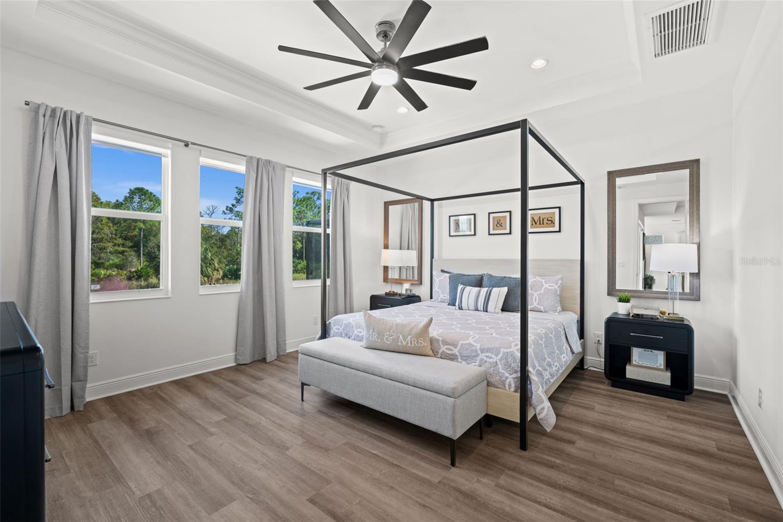 Image 38 of 67 For 44766 Kelsa Anne Loop