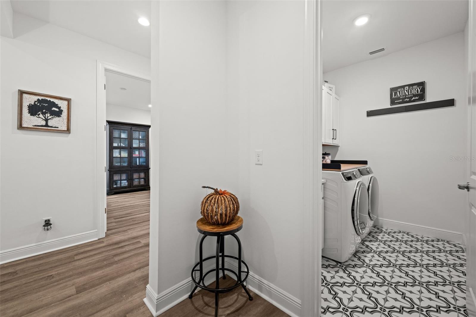 Image 58 of 67 For 44766 Kelsa Anne Loop