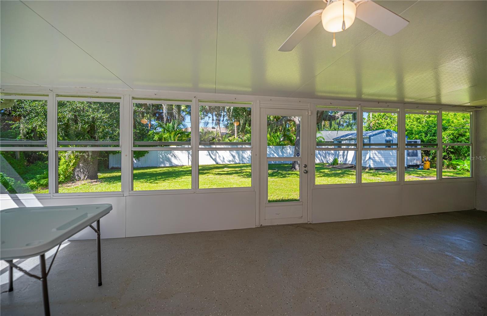 Image 40 of 63 For 18530 Hottelet Circle