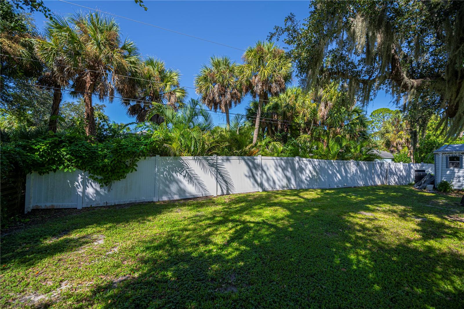 Image 61 of 63 For 18530 Hottelet Circle