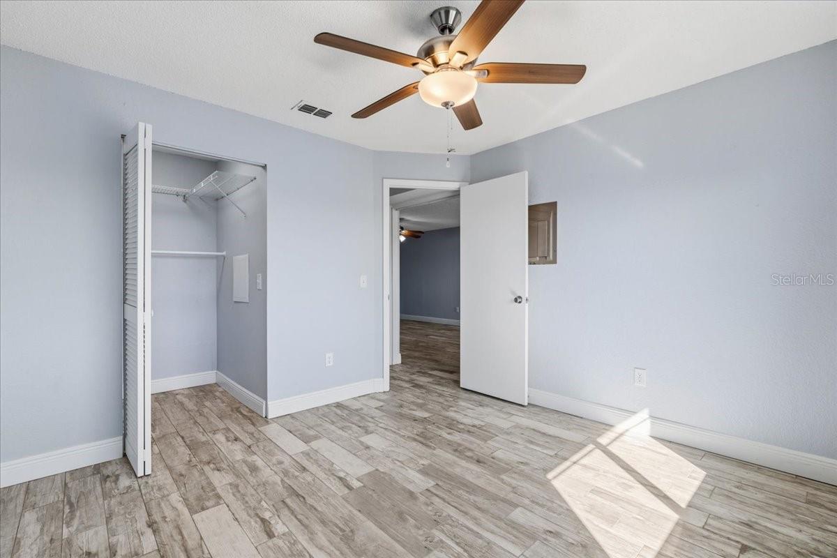 Image 15 of 40 For 25100 Sandhill Boulevard 201