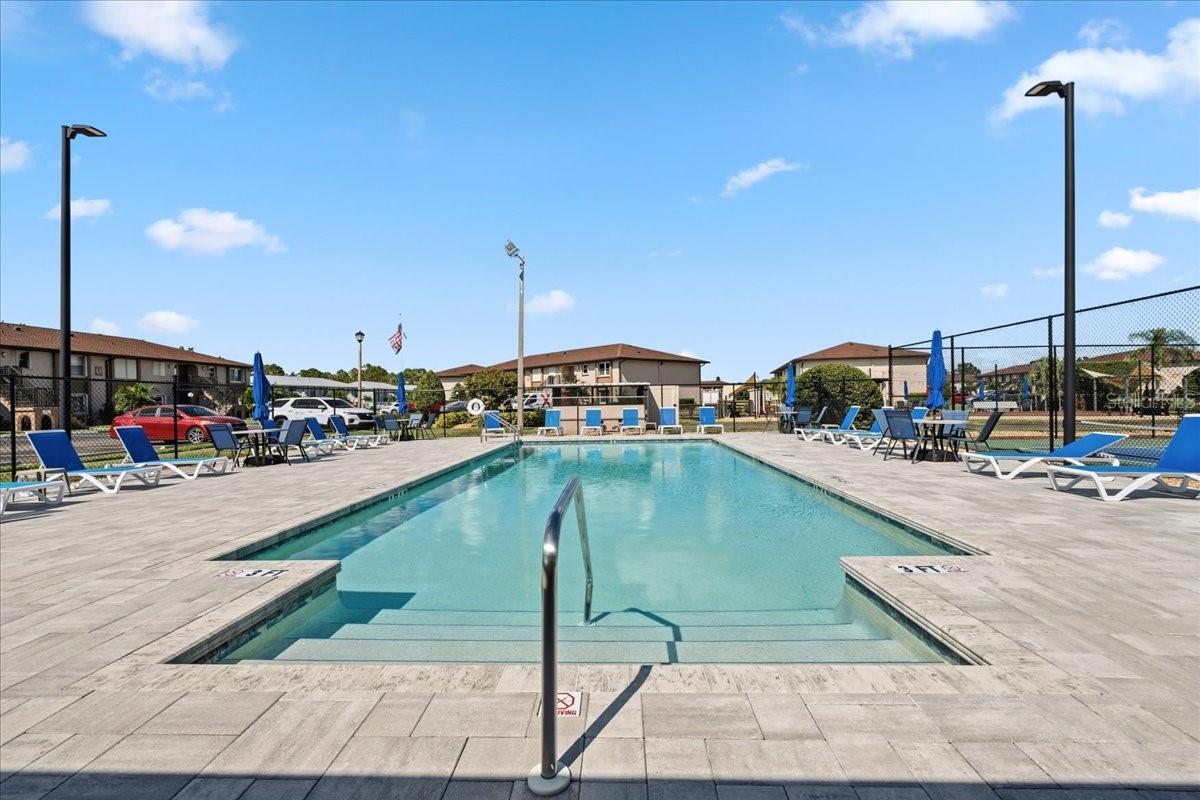 Image 28 of 40 For 25100 Sandhill Boulevard 201