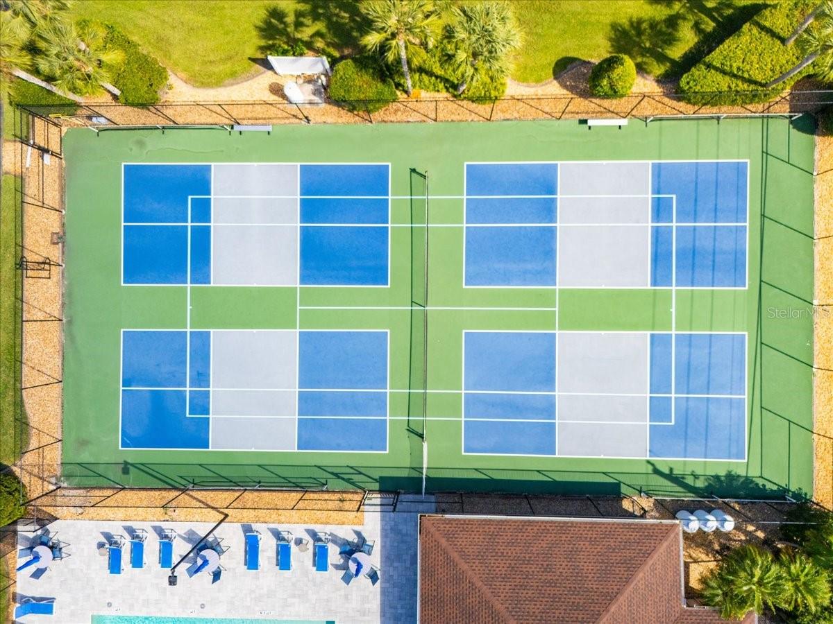 Image 31 of 40 For 25100 Sandhill Boulevard 201