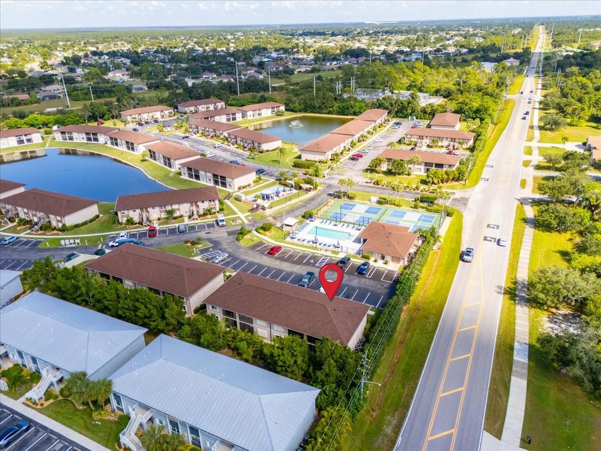 Image 39 of 40 For 25100 Sandhill Boulevard 201