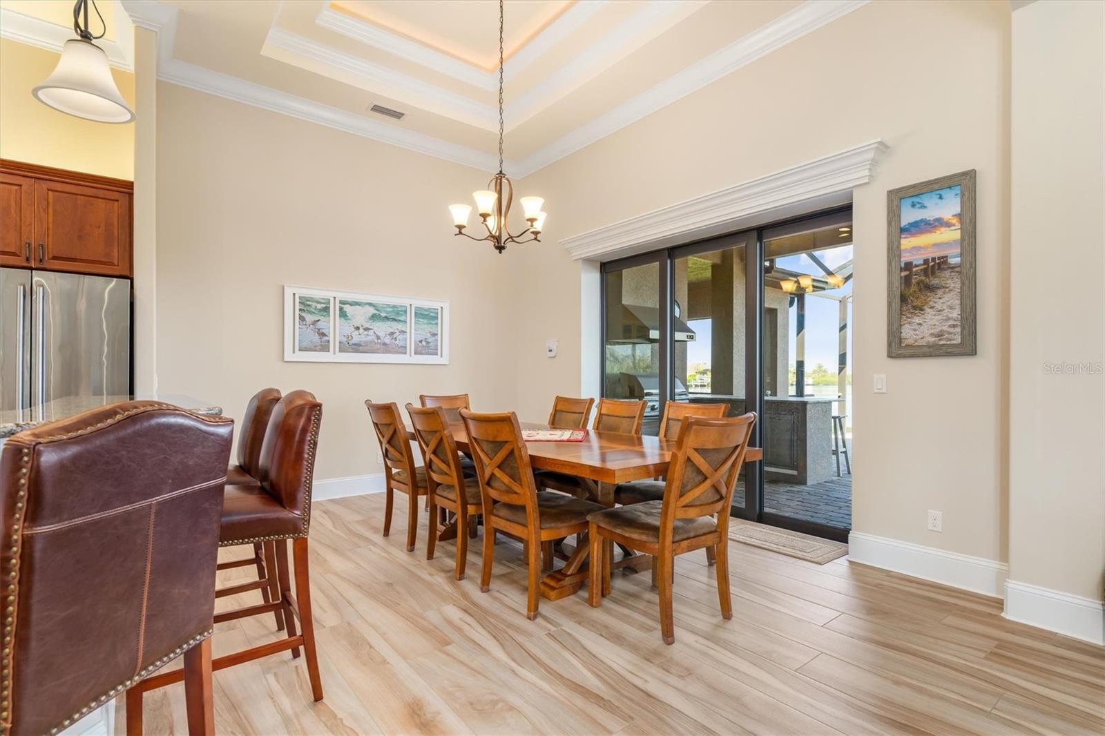 Image 17 of 79 For 15516 Margo Circle