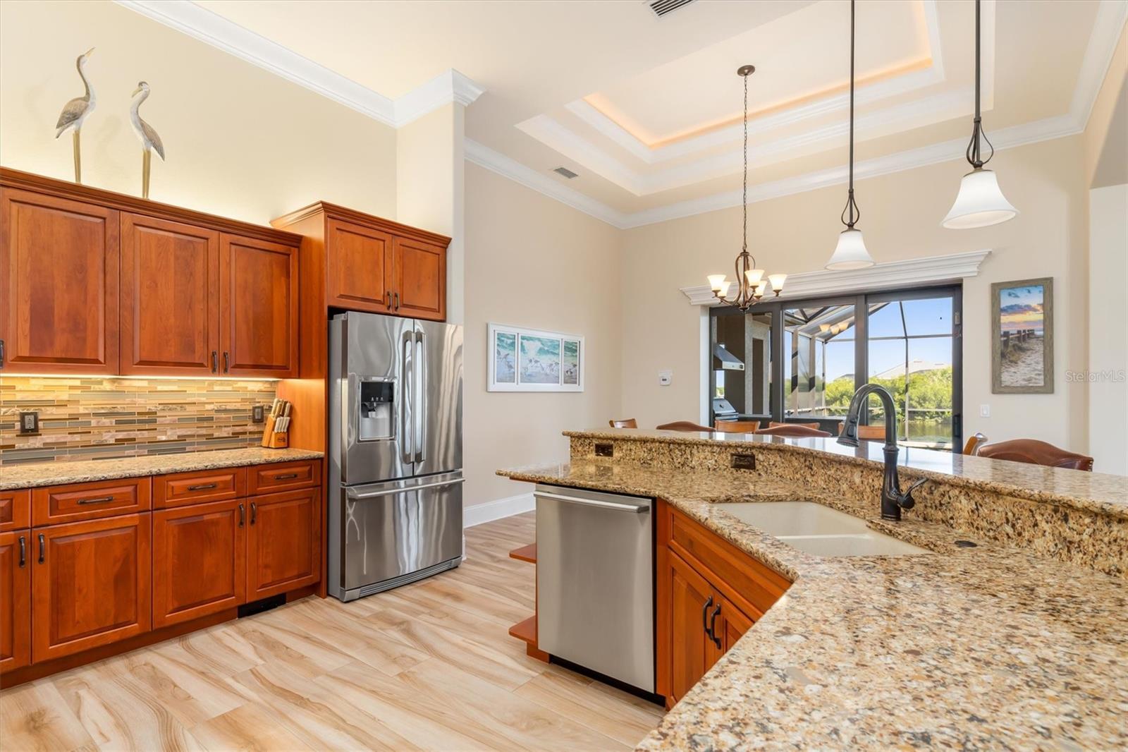 Image 20 of 79 For 15516 Margo Circle