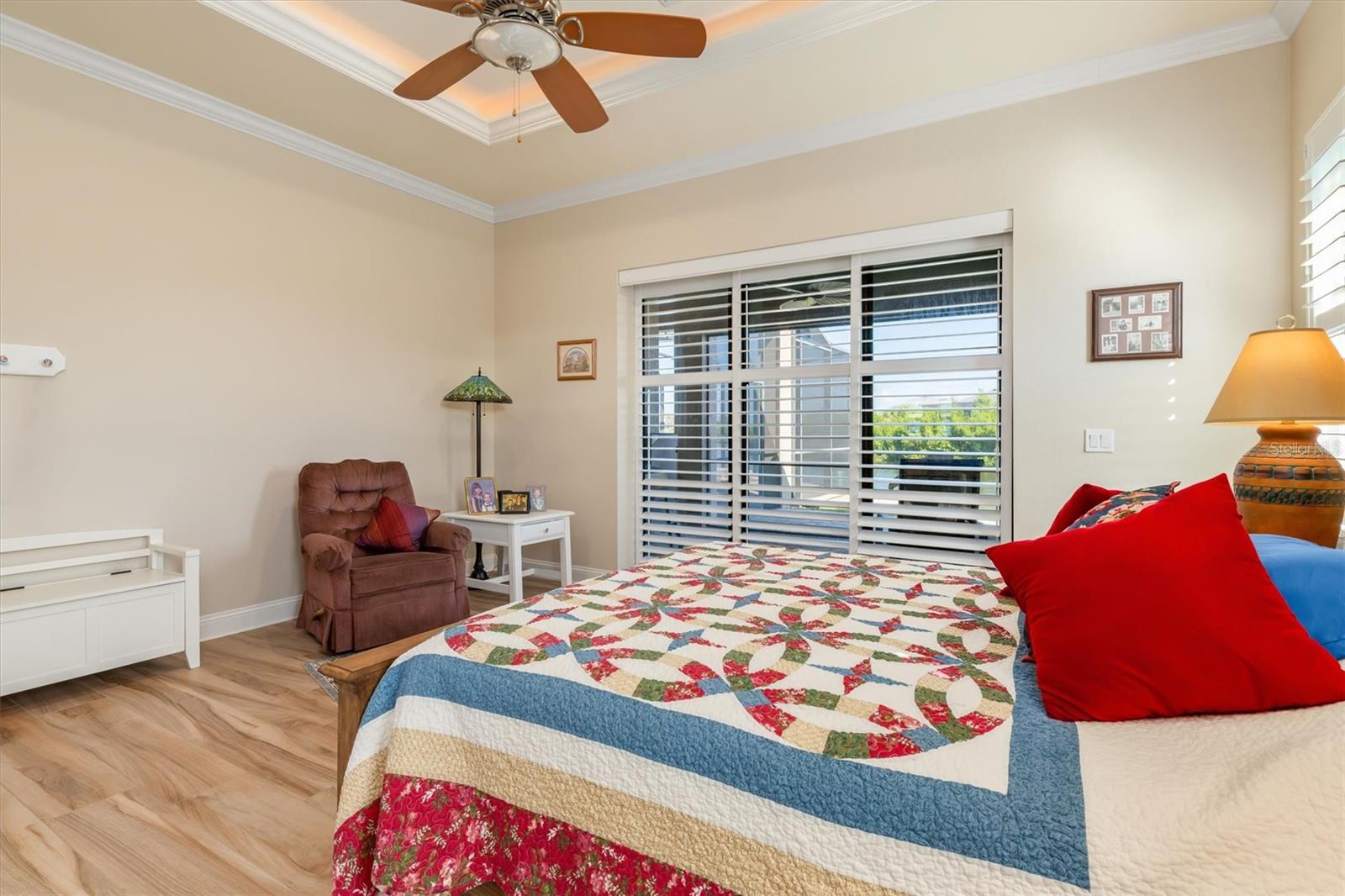 Image 26 of 79 For 15516 Margo Circle