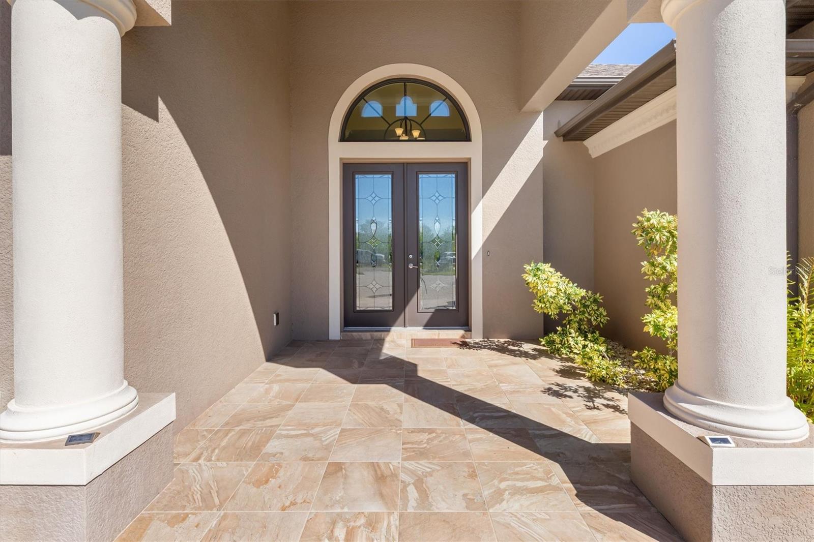 Image 3 of 79 For 15516 Margo Circle