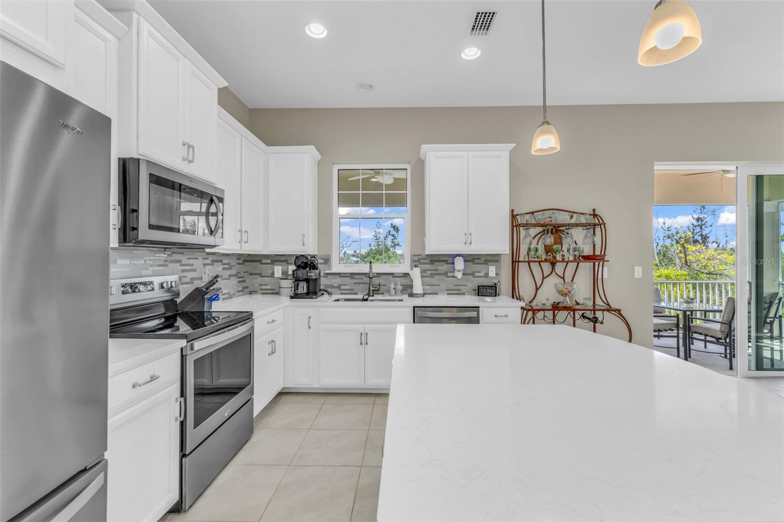 Image 12 of 60 For 10425 Pilothouse Court 132