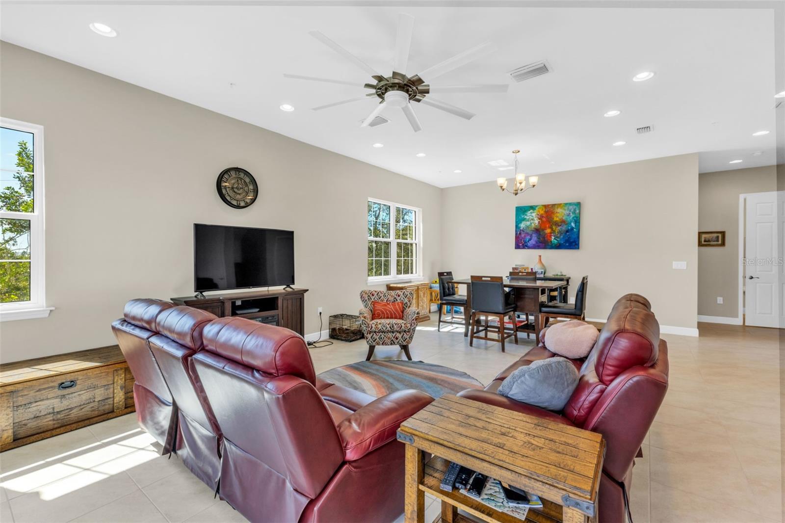Image 18 of 60 For 10425 Pilothouse Court 132