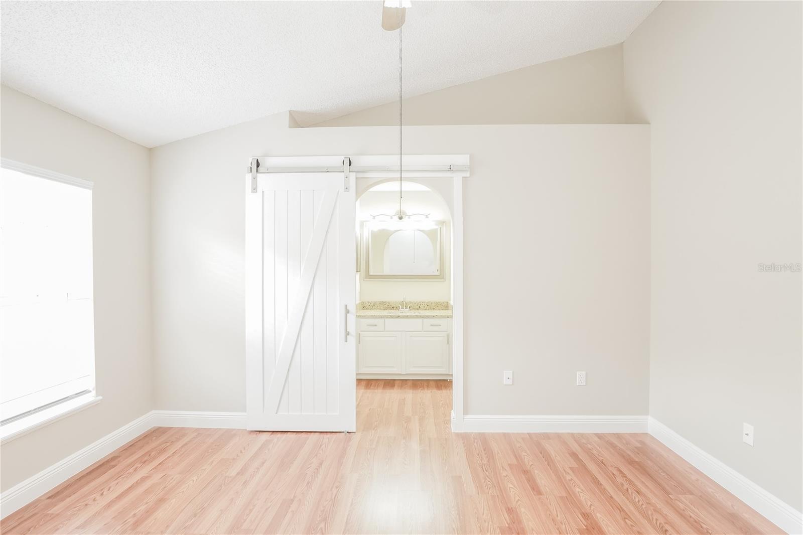 Image 11 of 14 For 10013 Richardson Court