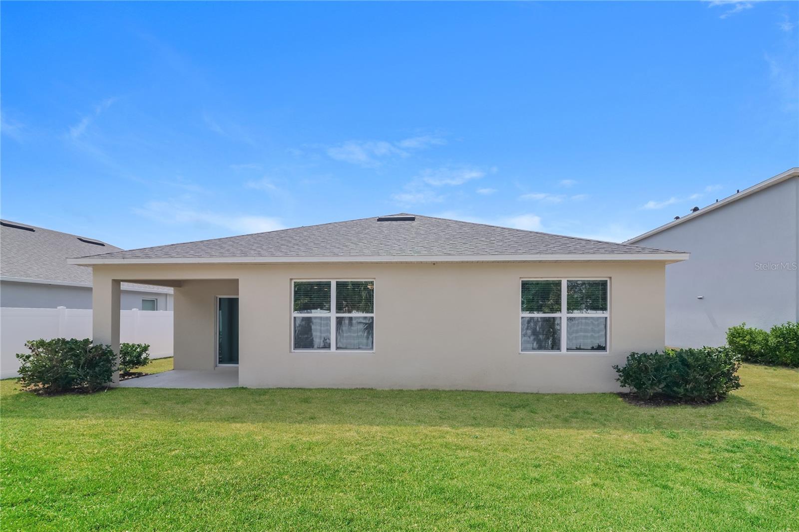 Image 14 of 15 For 1754 Point O Woods Court