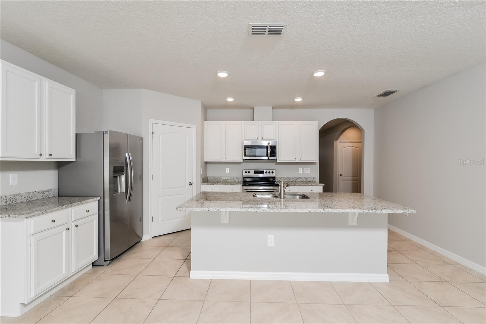 Image 5 of 15 For 1754 Point O Woods Court