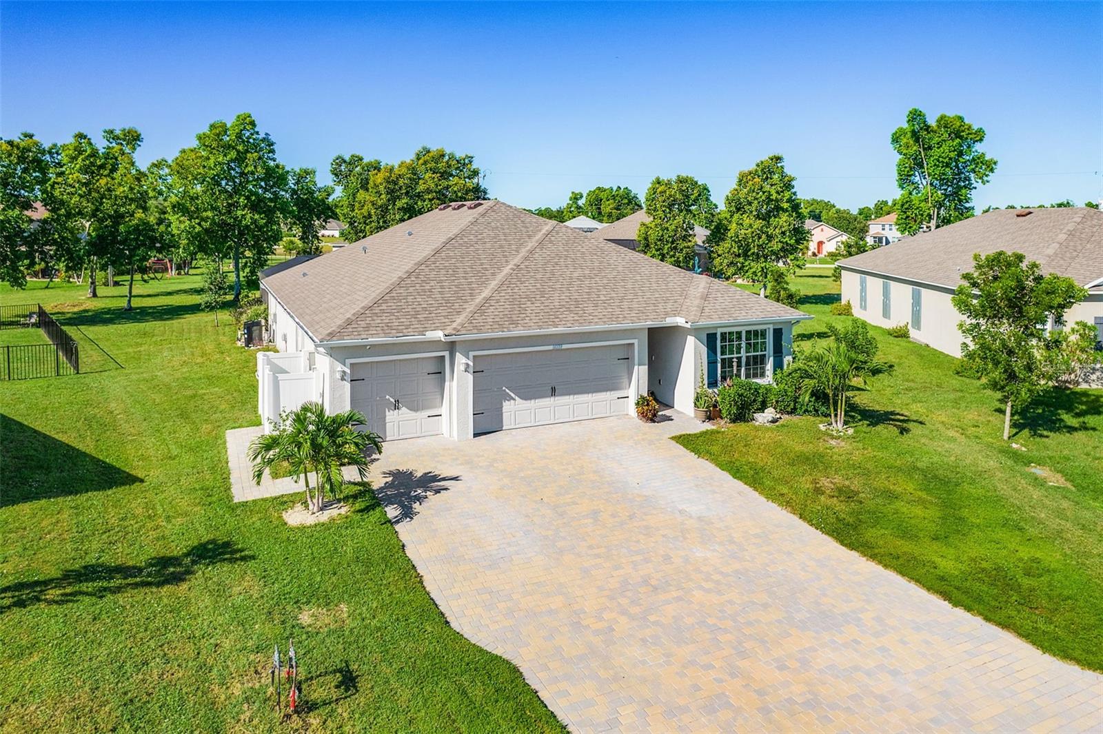 Image 32 of 41 For 16539 Becasse Drive