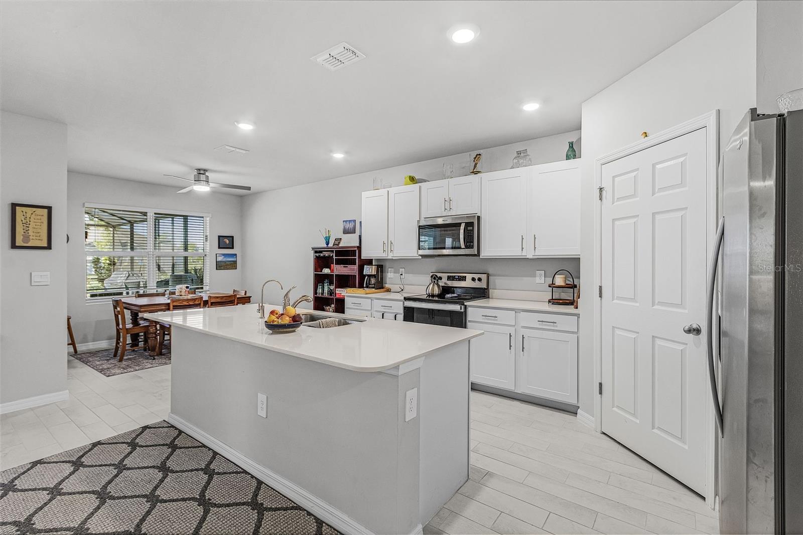 Image 5 of 41 For 16539 Becasse Drive