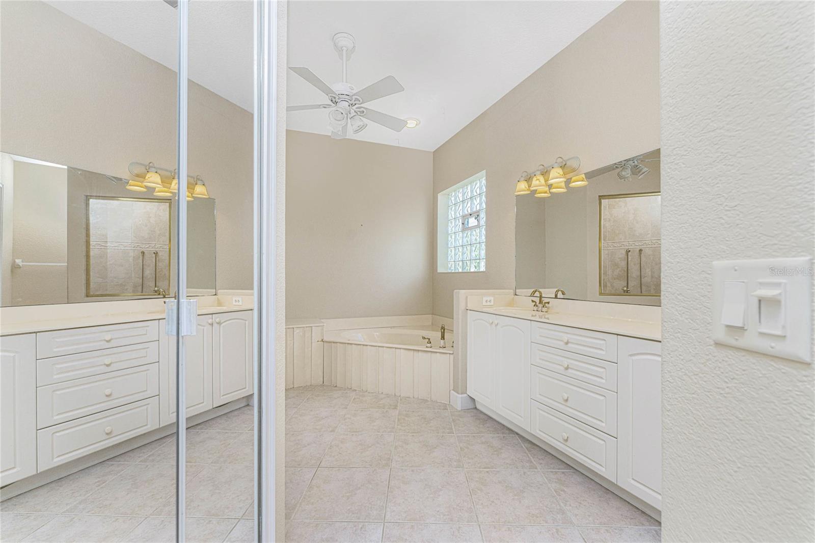 Image 41 of 83 For 3600 Kassandra Drive