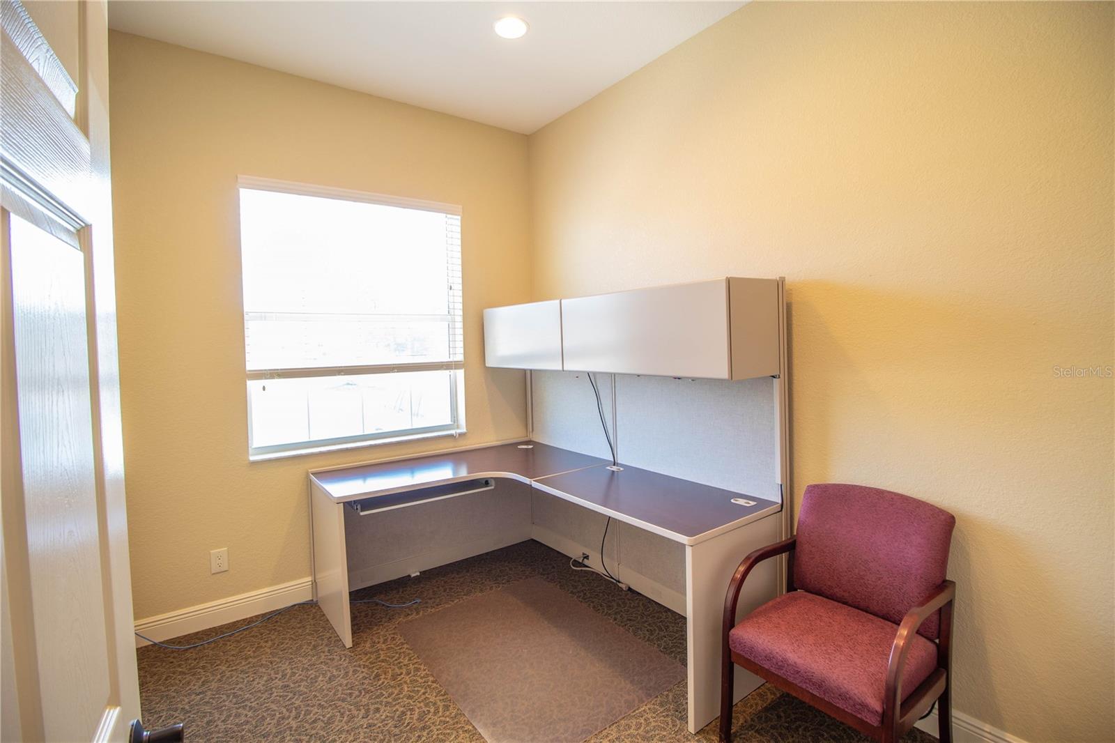 Image 24 of 32 For 334 Olympia Avenue