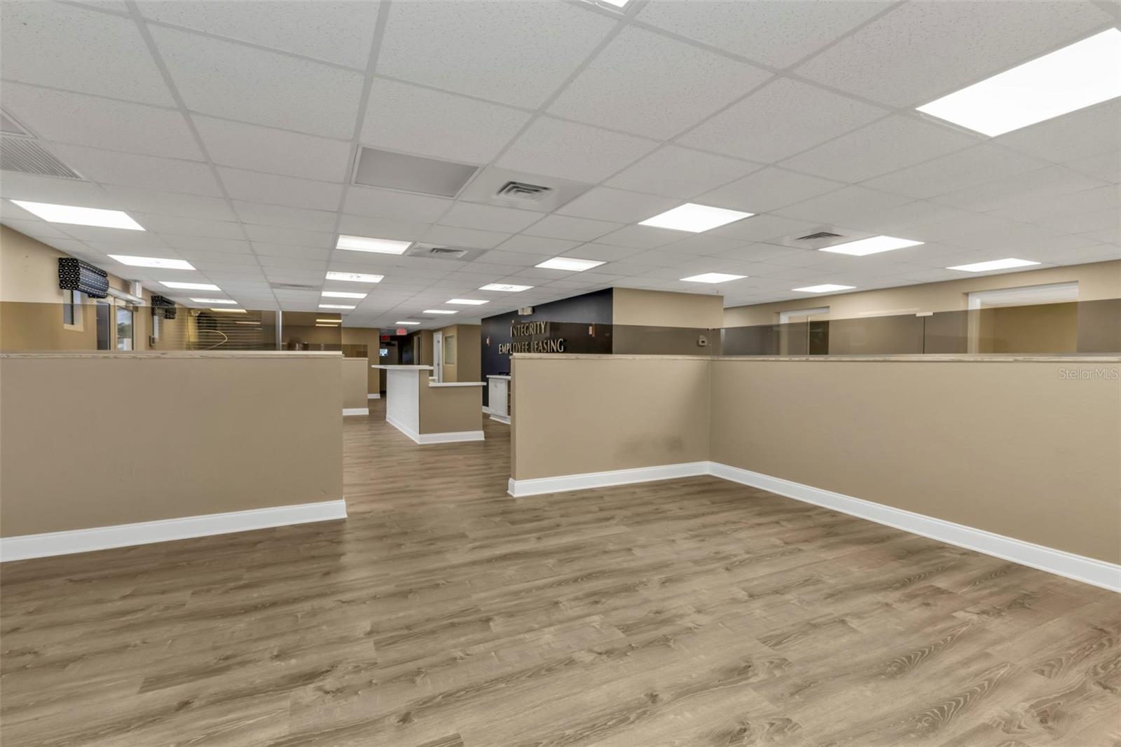 Image 11 of 40 For 128 Charlotte Avenue 117b