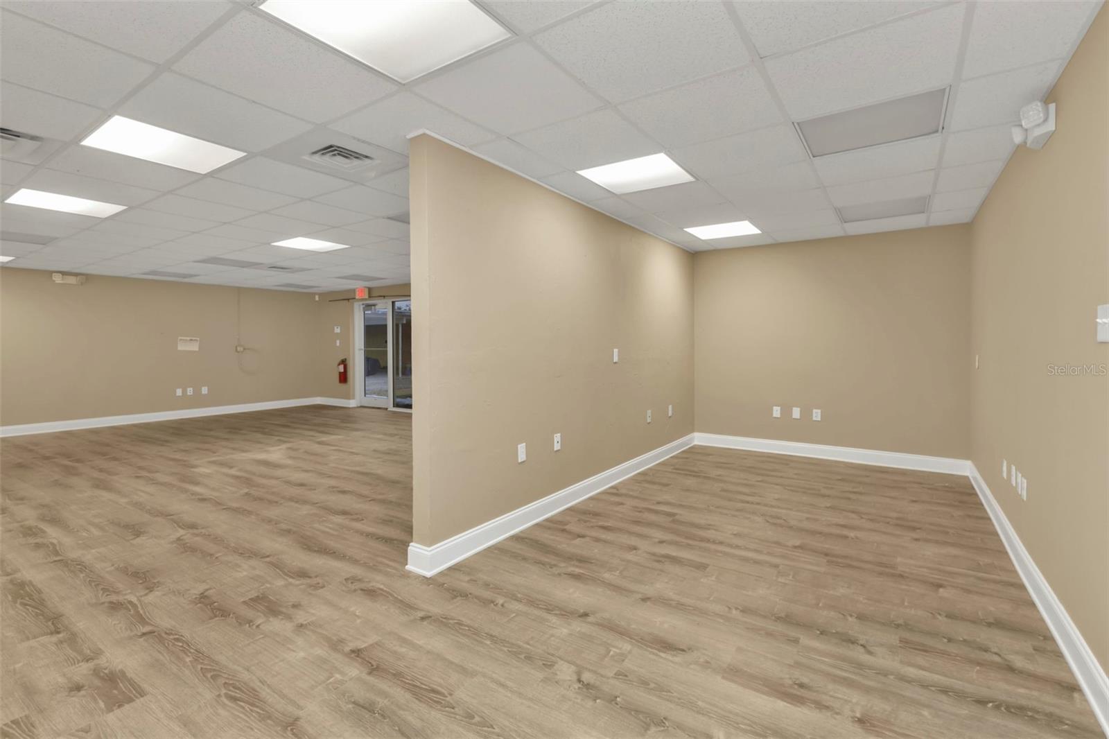 Image 22 of 40 For 128 Charlotte Avenue 117b