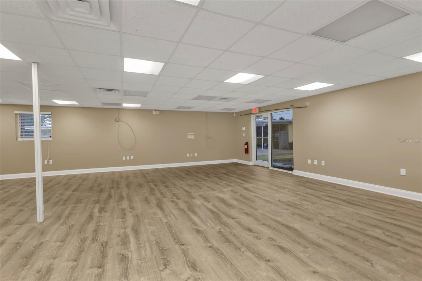 Image 23 of 40 For 128 Charlotte Avenue 117b