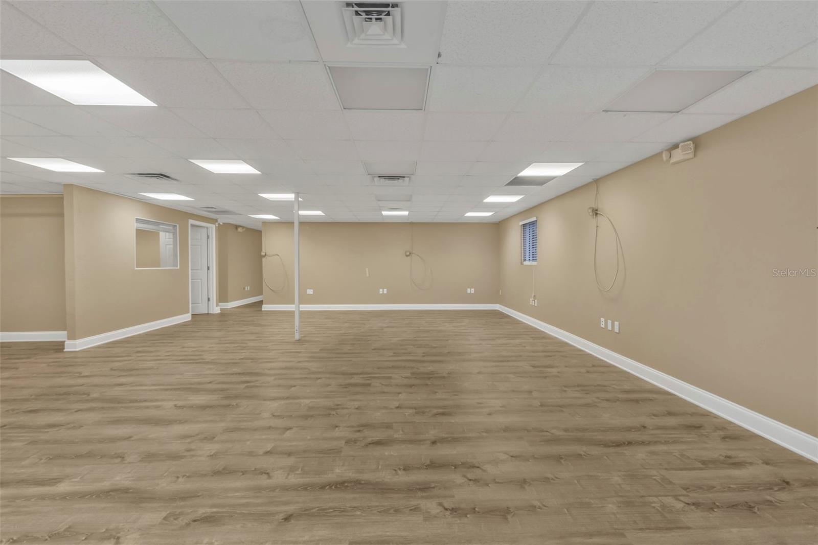 Image 25 of 40 For 128 Charlotte Avenue 117b