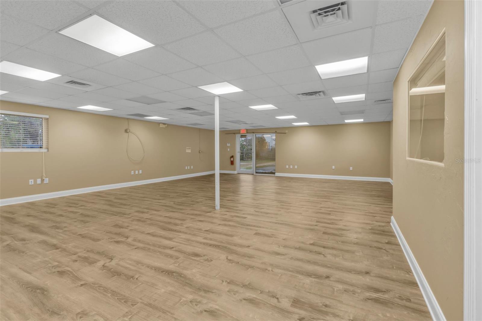 Image 28 of 40 For 128 Charlotte Avenue 117b