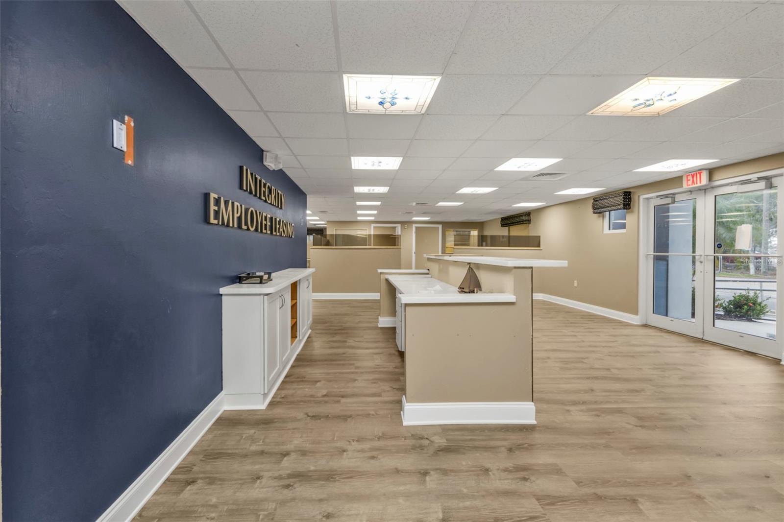 Image 4 of 40 For 128 Charlotte Avenue 117b